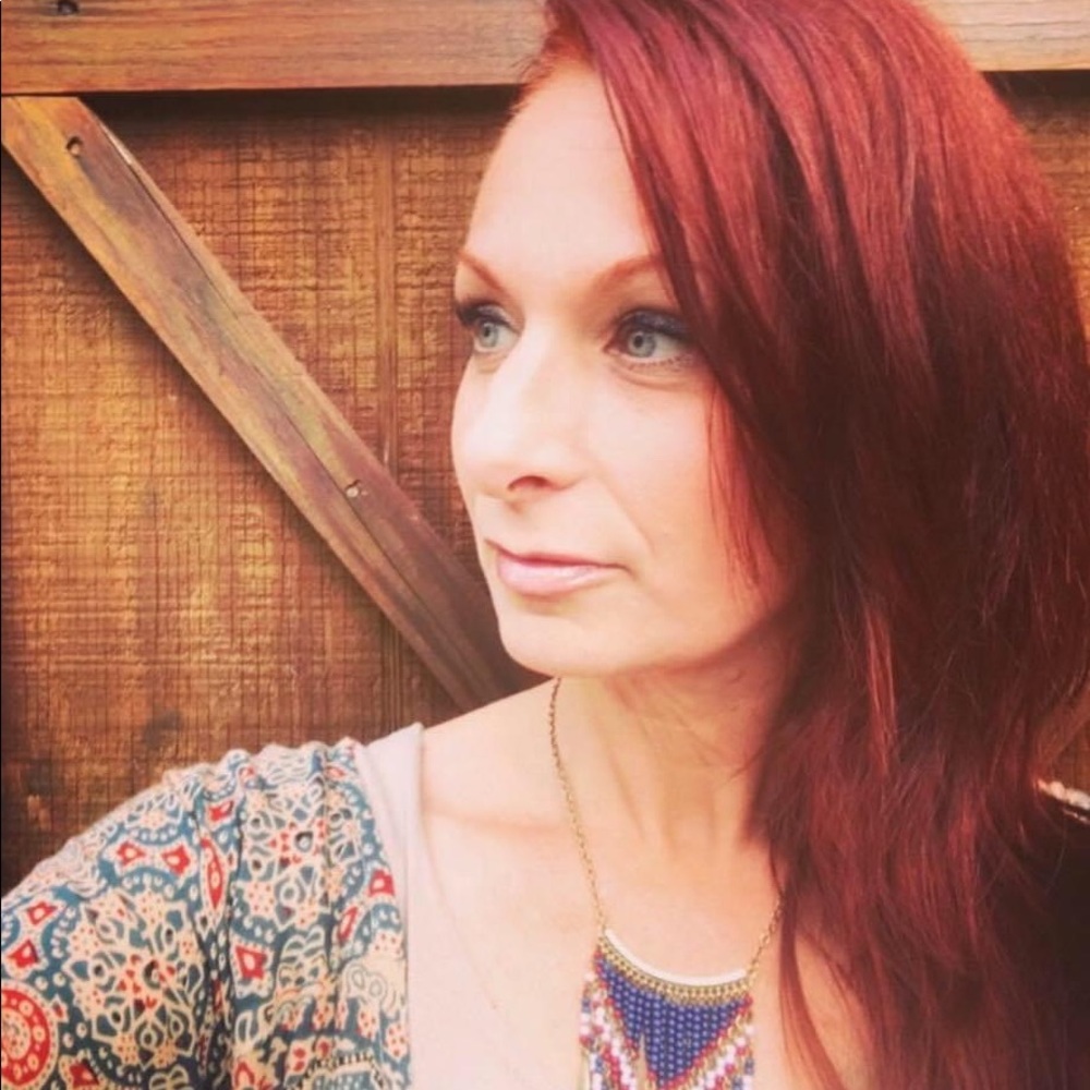 Meet your Posher, Melanie